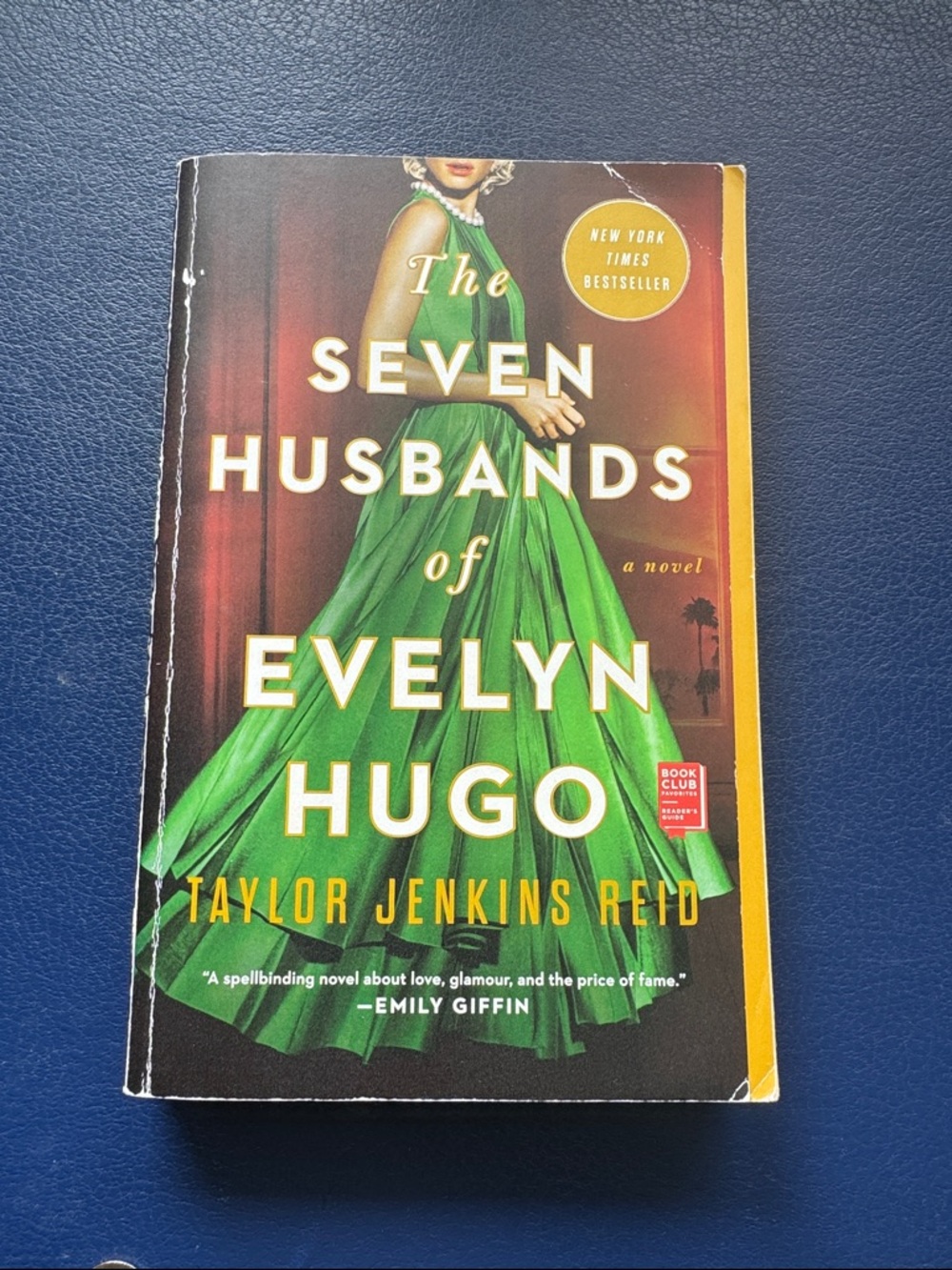 The Seven Husbands of Evelyn Hugo - Paperback